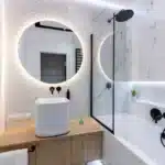 amenager-petite-salle-bain-moderne.webp.webp